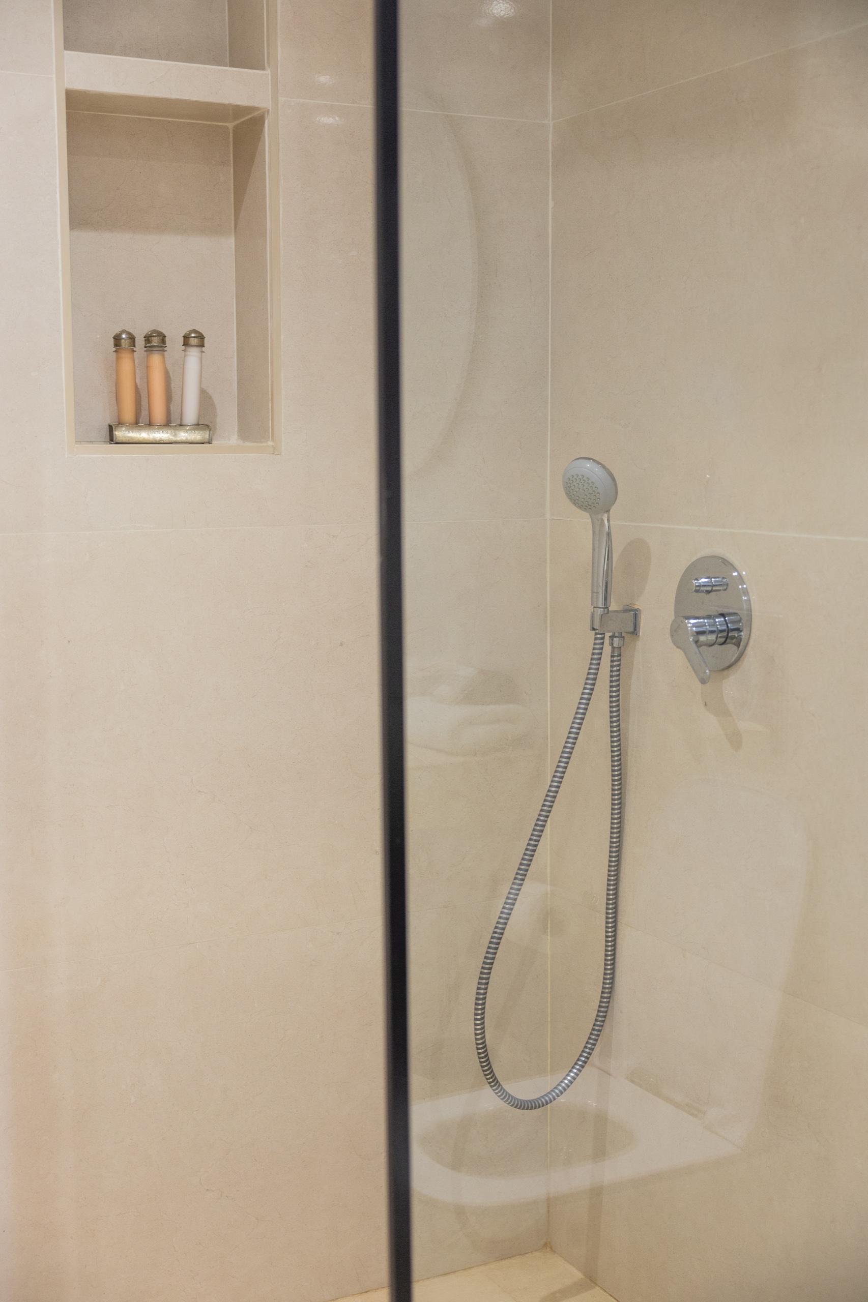Pavillon — salle de bain